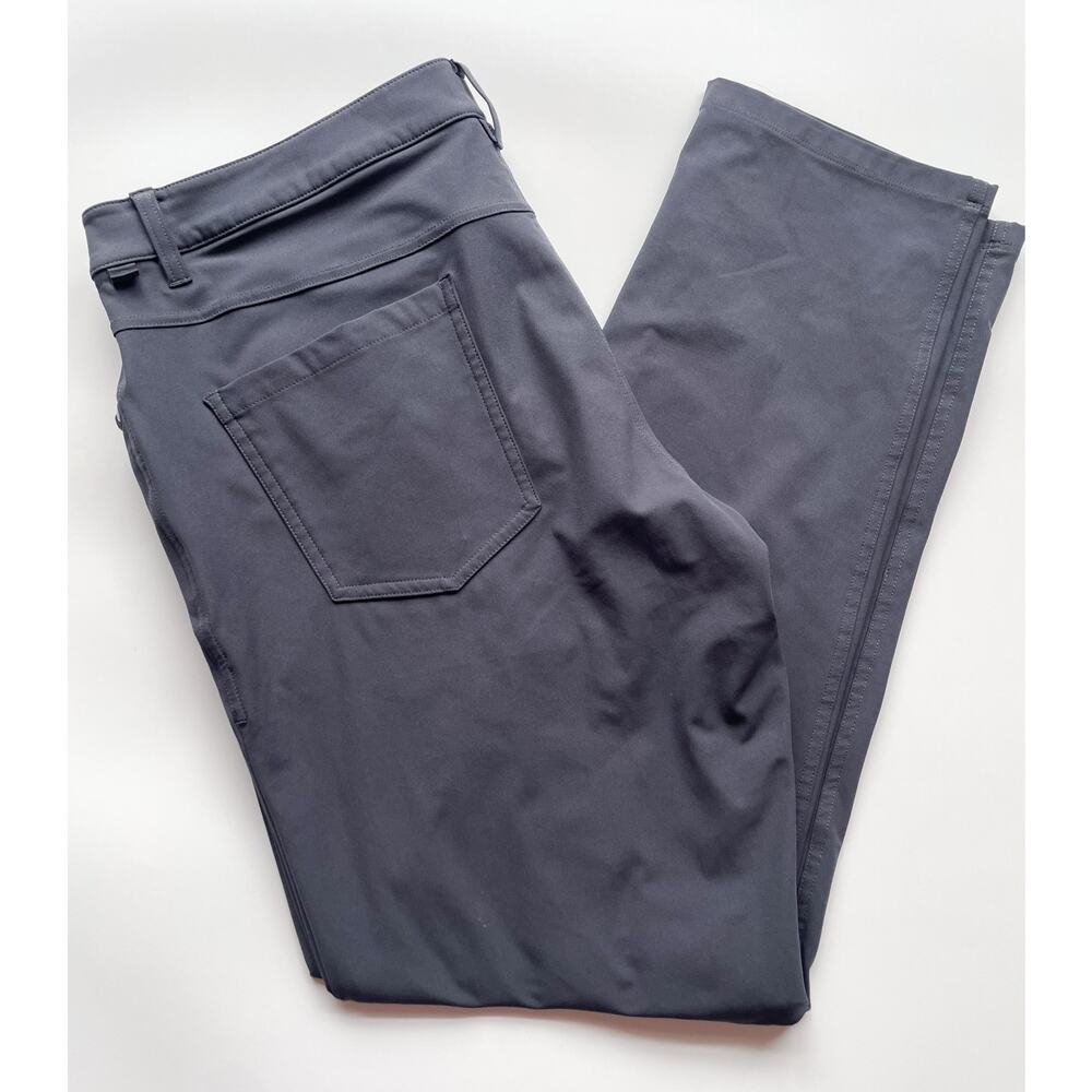 Men's Lululemon Gray 5-Pocket Pants Size 38 RN 106259 - Picture 8 of 8